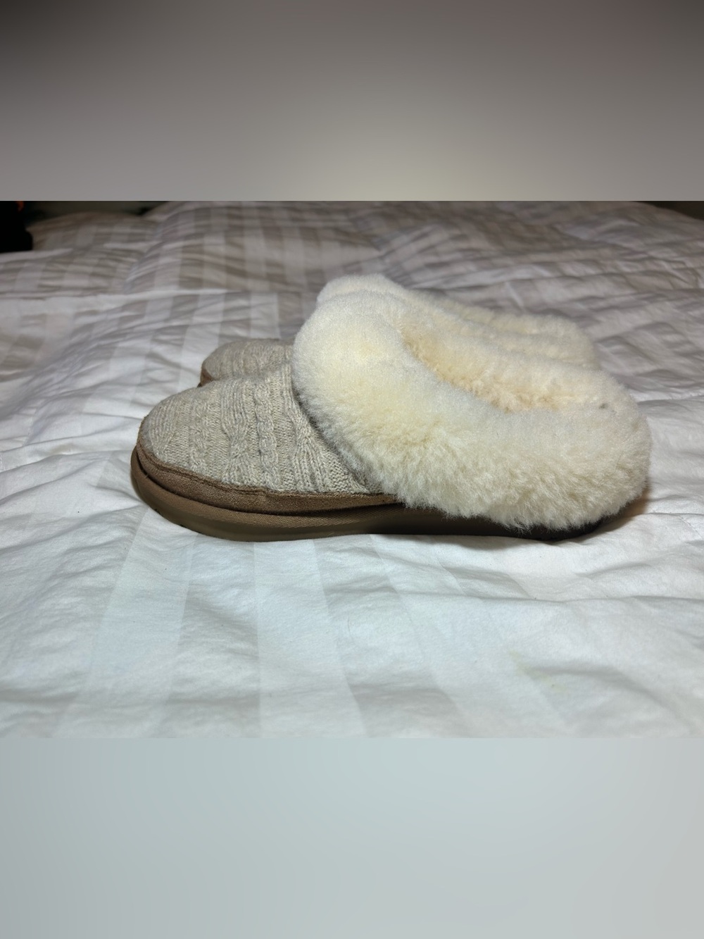 UGG Cream Cluggette Cable Knit Faux-Shearling Clog Slippers Sz 8